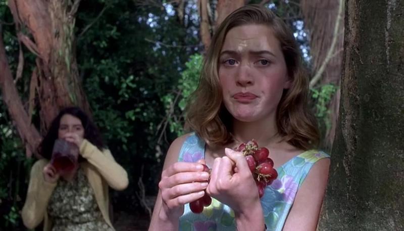 Кейт Уинслет призналась в «экспериментах с девочками» в юности