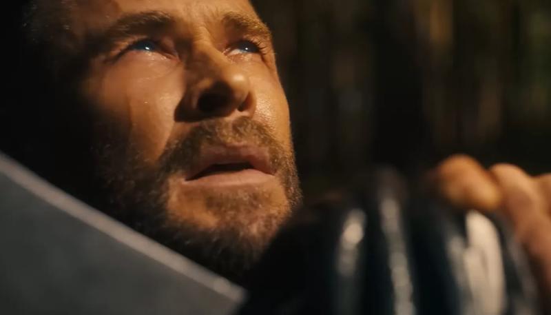 Тор просит о помощи в тизер-трейлере фильма «Мстители: Судный день»