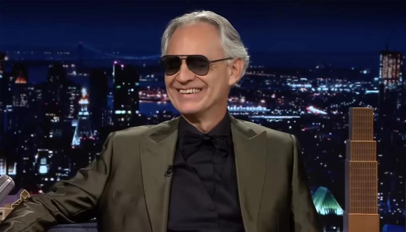 Андреа Бочелли ответил оскорбившему оперных артистов Тимоти Шаламе